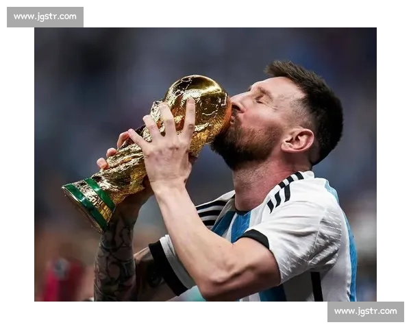 瓜迪奥拉钦点皇马锋煞！曼城 1 亿欧豪购巴西天才